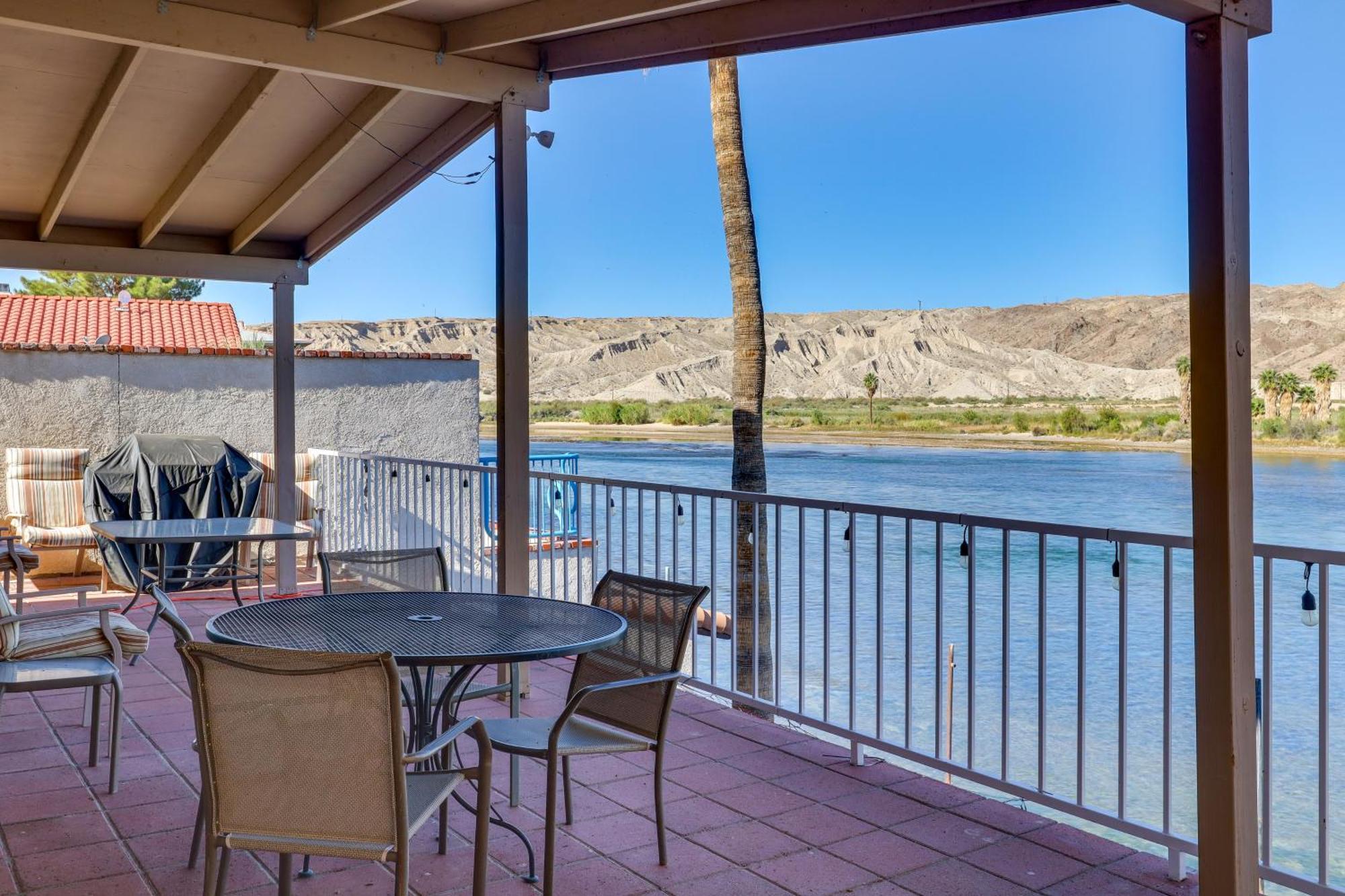 Riverfront Bullhead City House With Balcony! Villa Exterior foto